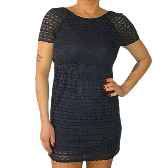 Free People Size 2 Black Lace Mini Dress Short Sleeve Mesh - Picture 1 of 4
